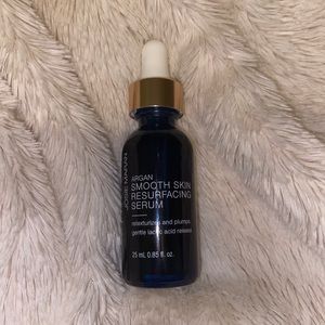 Josie Maran Resurfacing Serum